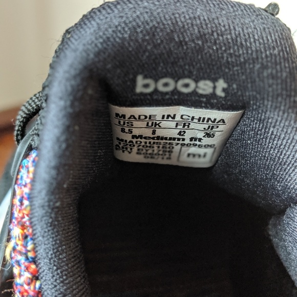 *SOLD* Adidas Ultraboost MiAdidas 8.5 Ultra Boost - Picture 2 of 7